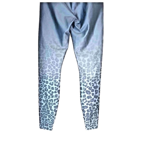 Good American High Waisted Ombré Leopard Print Leggings Satin Blue - Picture 10 of 12